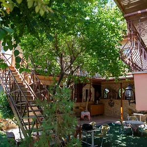3* Maison d'hôtes Sinter Terasse House